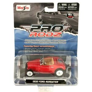 Maisto Pro RodZ 1932 '32 Ford Roadster Car Red Die Cast 1/64 Scale Rumble Seat